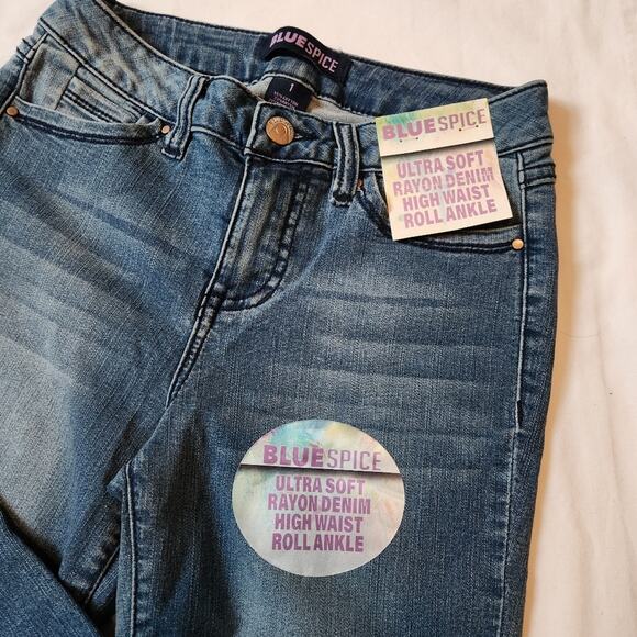 NWT Ultra Soft High waist Roll Ankle Skinny Jeans Size 1 - Picture 5 of 8